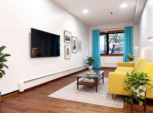 165 Havemeyer St #2R, Brooklyn, NY 11211