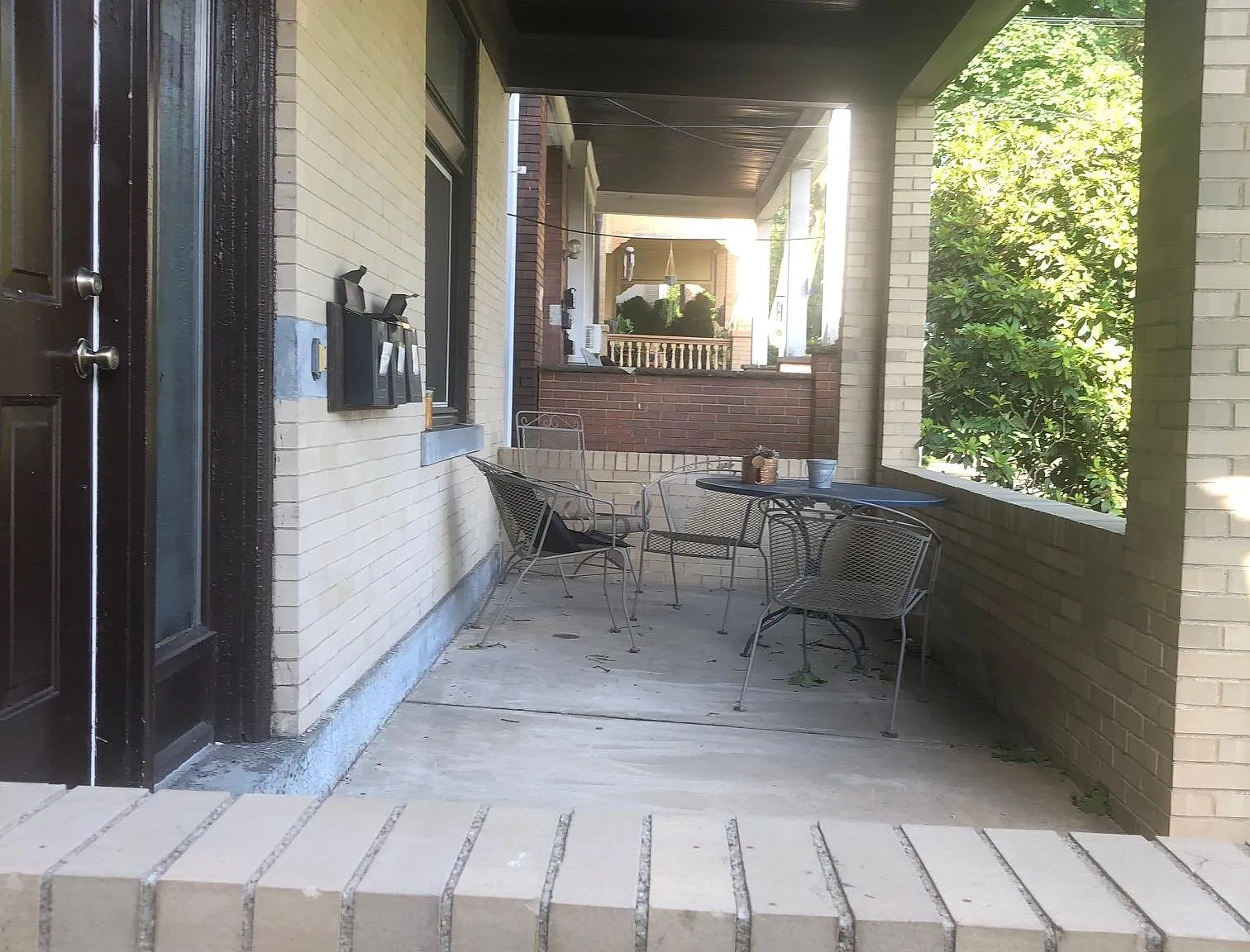 5833 Hobart St — Photo 2