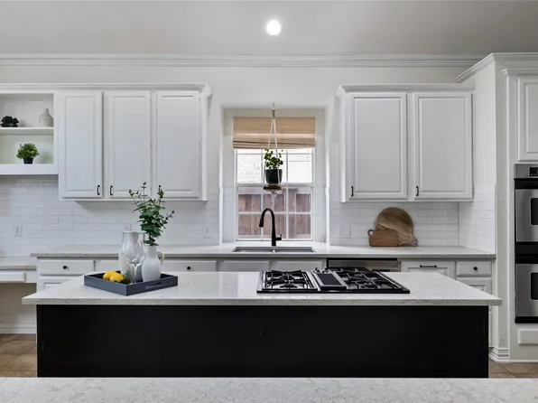 1945 Chisholm Trl, Frisco, TX 75033
