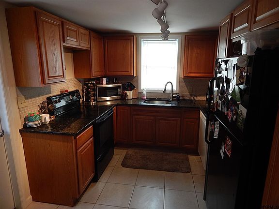 2nd image of 1 Miller Ave
