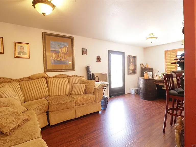 2927 E 20th St #1 — Photo 7