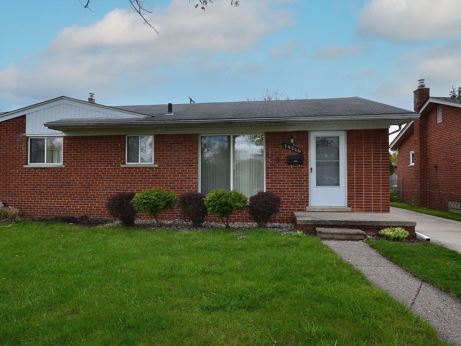 29206 Spoon Ave, Madison Heights, MI 48071 Zillow