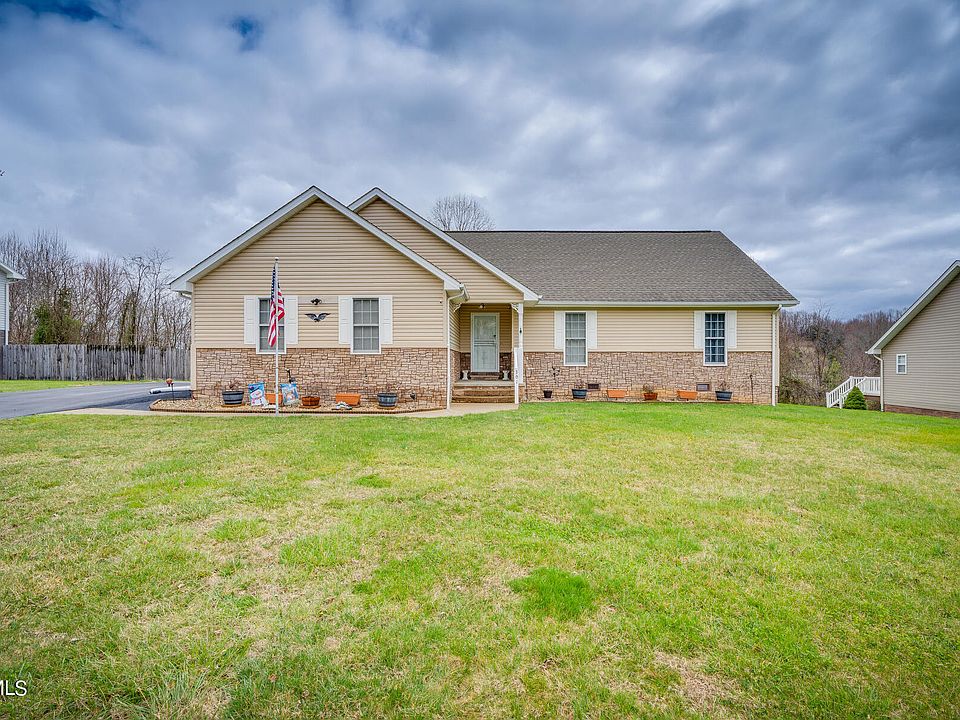 1st image of 301 Katie Ct
