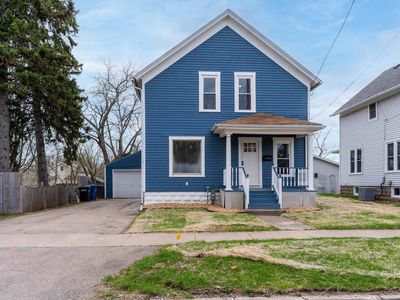 29 W Tennessee Ave, Oshkosh, WI, 54901
