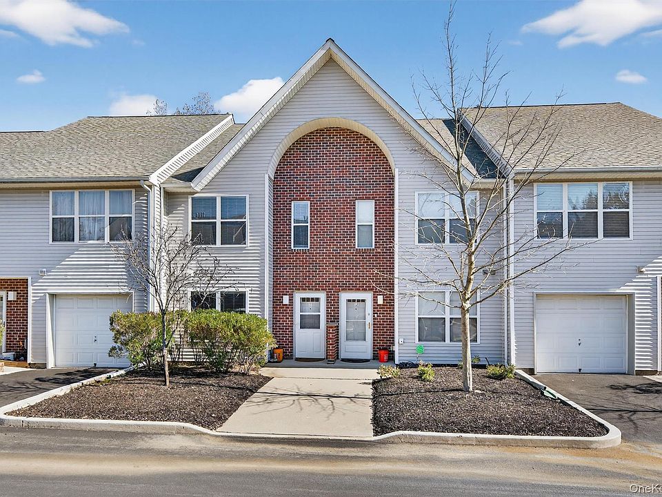 1st image of 51 Deer Ct Drive