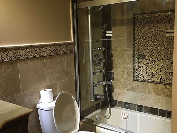 Second bathroom 