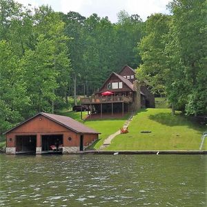 289 Flat Top Lake Rd, Ghent, WV, 25843