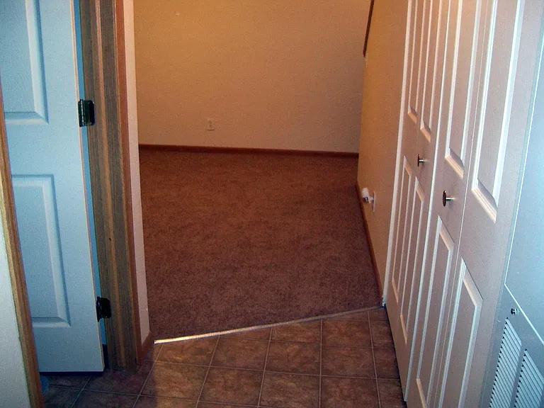 7108 Lodge Pole Dr SE — Photo 7