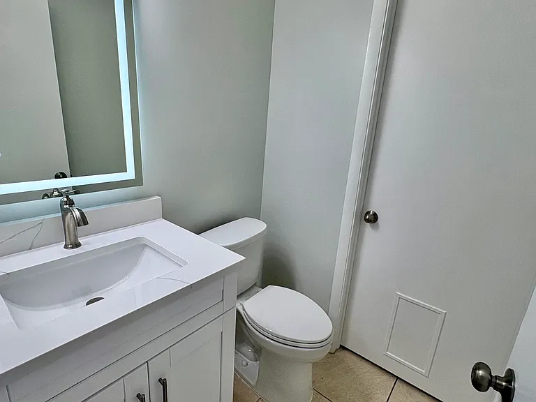 5325 Tennis Ln — Photo 12