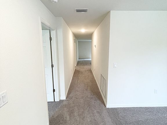 5th image of 13 Preston Ln