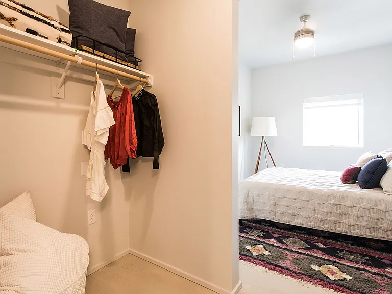 Lyra Apartments — Photo 13