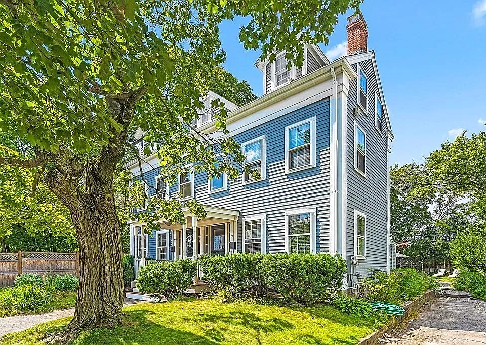 14 Schouler Ct #14