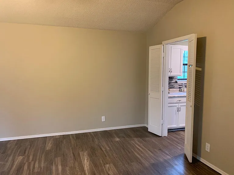 6651 S Utica Pl — Photo 19
