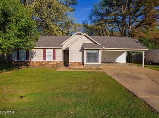 46 Wild Valley Dr, Jackson, TN 38305