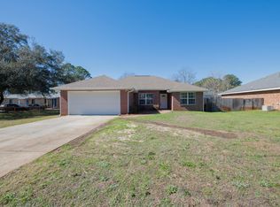 2183 Paloma St, Navarre, FL 32566