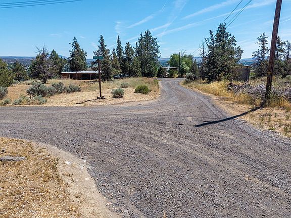 3rd image of NE Hodges St Lot 700