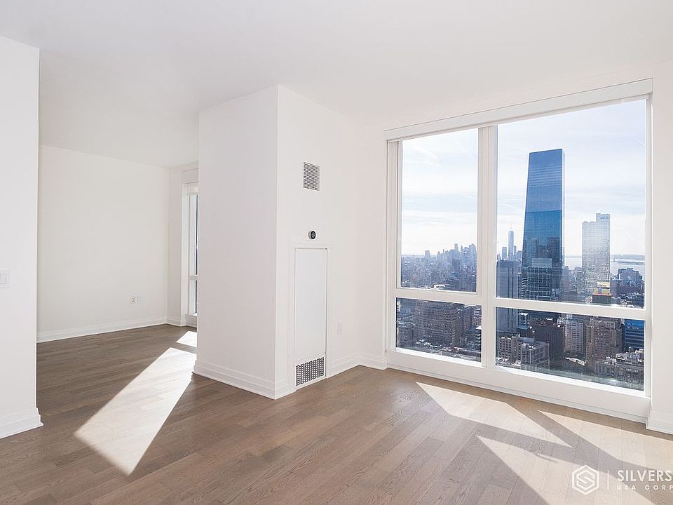 1st image of 460 W 42nd St APT 51E