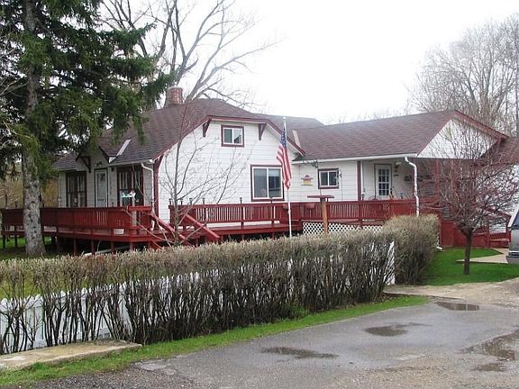 3rd image of 1798 6th Ave S
