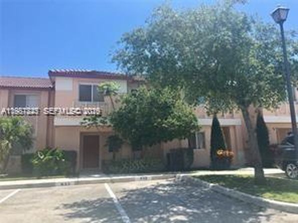 833 NW 208th Ter #833