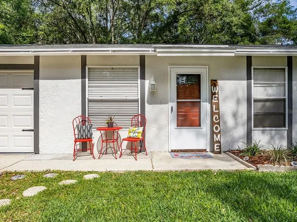 2640 Martha Ln, Land O Lakes, FL 34639