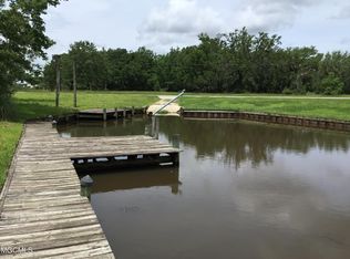 10304 Eagle Point Cir, Biloxi, MS 39532