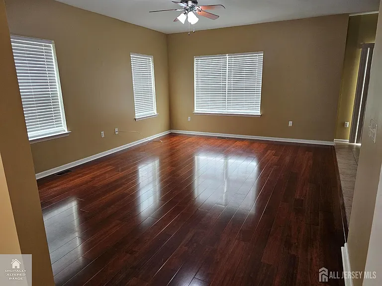 1521 Masters Blvd — Photo 5