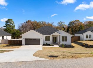 204 Tot Howell Rd, Greer, SC 29651