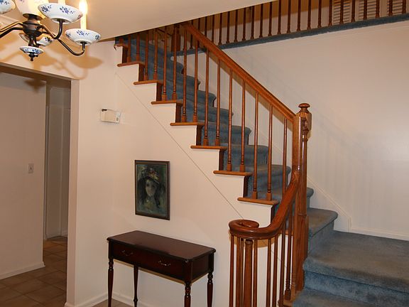 3rd image of 79 Stanford Ave