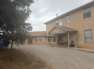 405 Sedillo Rd, Tijeras, NM 87059