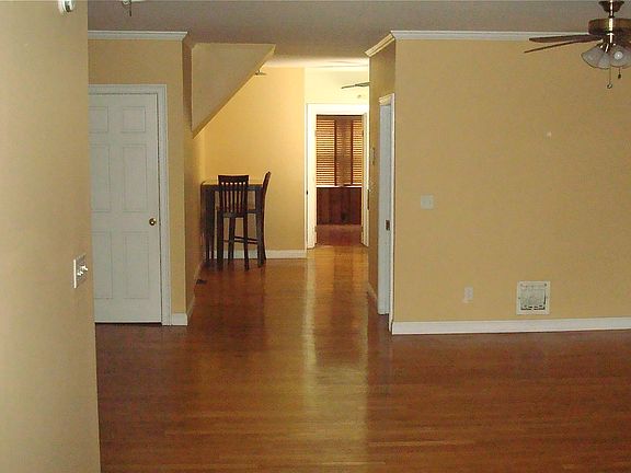 1st floor Front room
