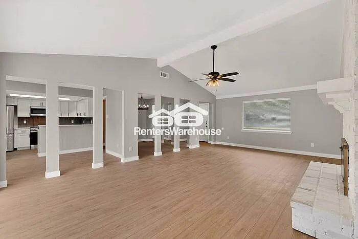 1002 Westminster Ln — Photo 11