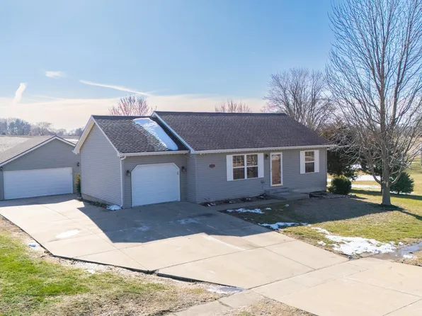 421 W North St, Princeville, IL 61559