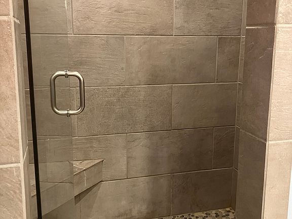 5th image of 3577 Kroger Ave Unit 2