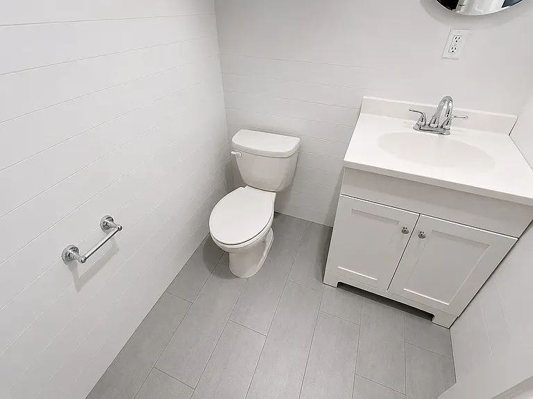 107 Cornelia St #1L — Photo 7
