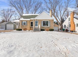 1781 Albert St N, Falcon Heights, MN 55113