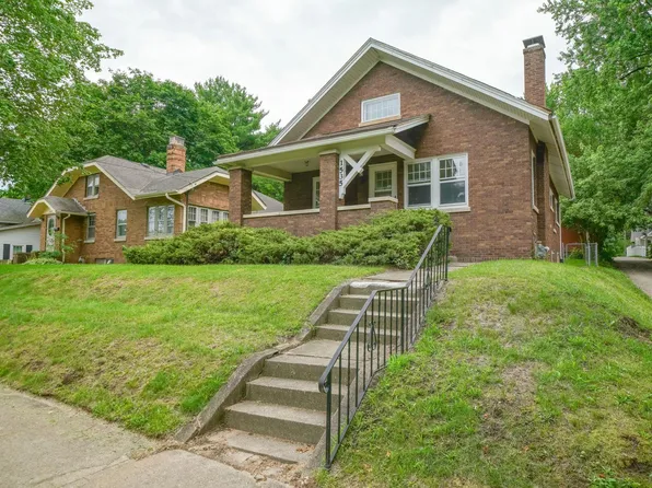 1535 Benton St, Rockford, IL 61107