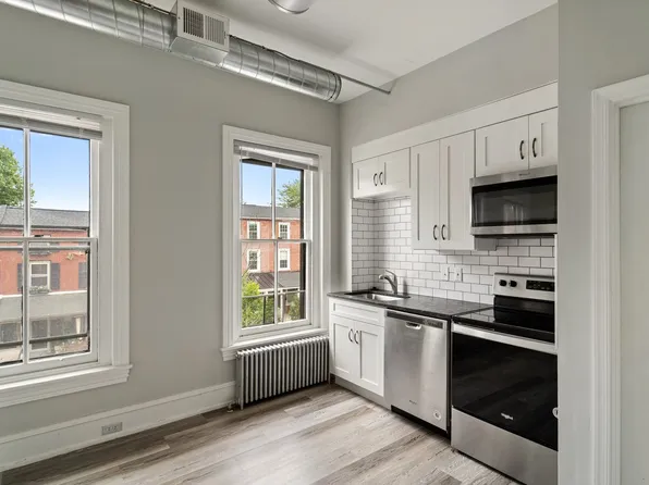 201 W. Barnard St, 201 W Barnard St APT 3, West Chester, PA 19382