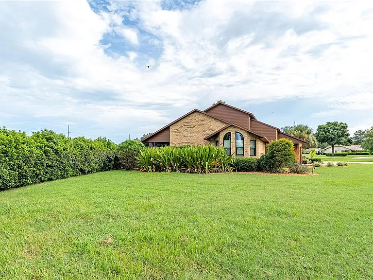 6151 Silver Oaks Dr — Photo 8