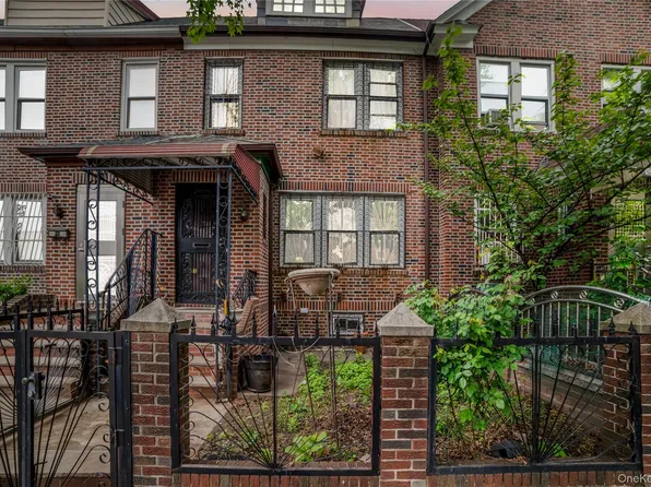 3321 72nd Street, Jackson Heights, NY 11372