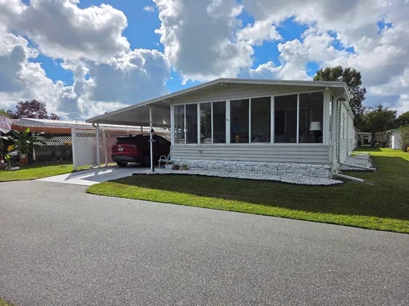 924 Overlook Dr, Deland, FL 32724
