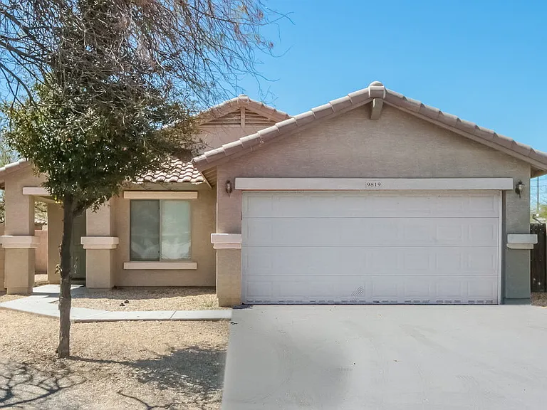 9819 W Riverside Ave — Photo 1
