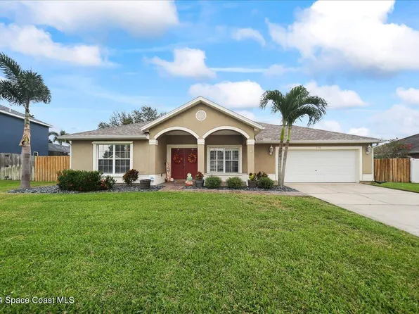 390 Brookcrest Cir, Rockledge, FL 32955