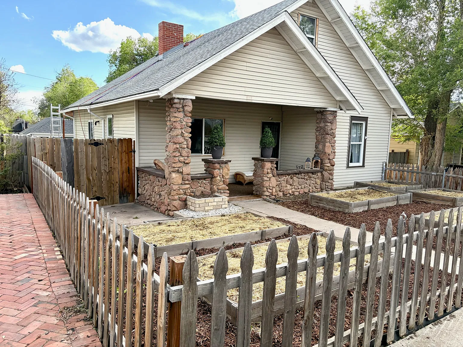 2 bed, 1658 sqft, $2,500 — Photo 1