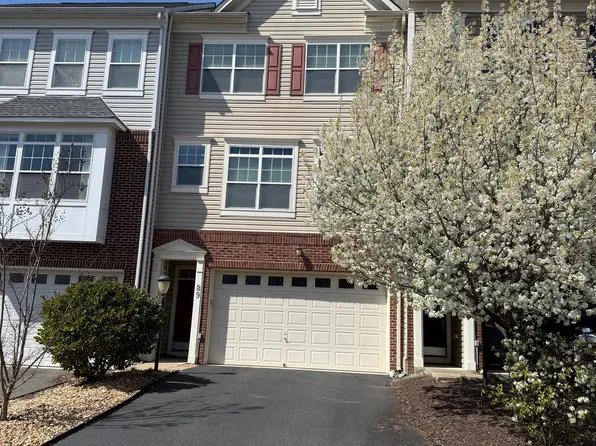 89 Hunting Creek Ln, Stafford, VA 22556