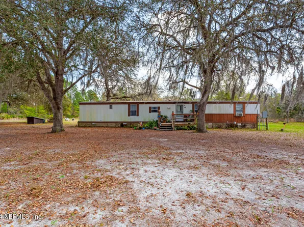 148 NANCY Avenue, Palatka, FL 32177