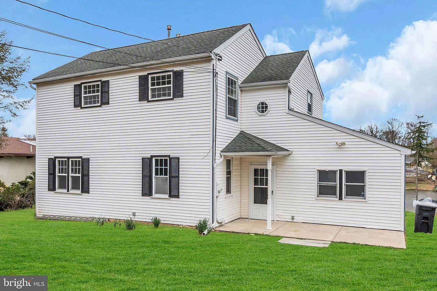 1839 Almonesson Rd photo 1