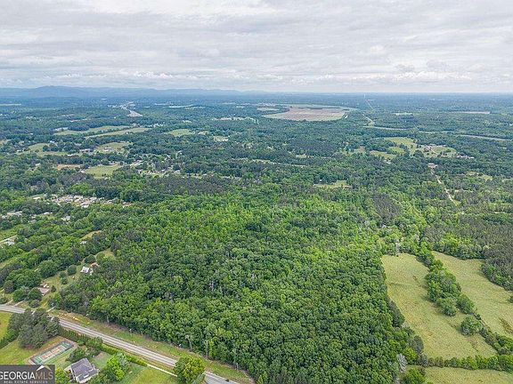2nd image of 2148 Red Bud Rd NE