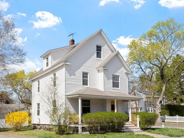 10 Concord St, Maynard, MA 01754