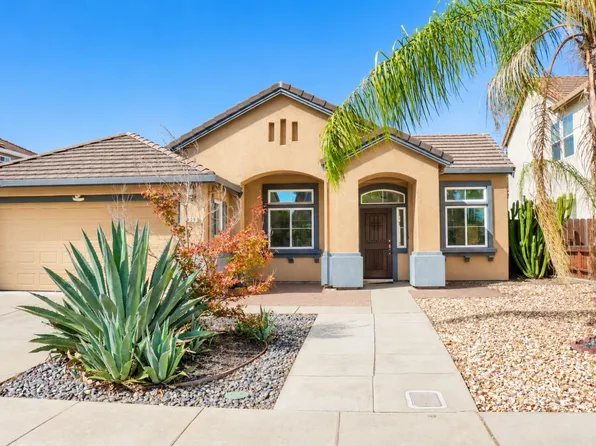 923 Shortland Cir, Manteca, CA 95337
