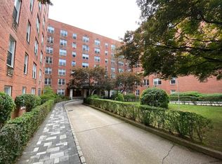 7925 150th St APT C4, Flushing, NY 11367